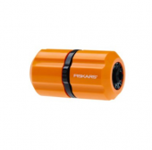 Муфта соед. для шлангов 1/2"-5/8" FISKARS