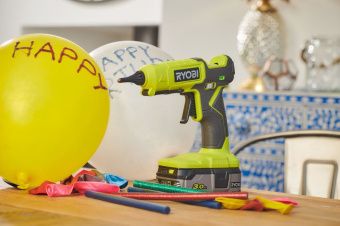 ONE + / Термоклеевой пистолет RYOBI RGL18-0