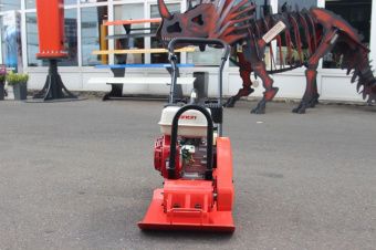 Виброплита Impulse VP60L Loncin G200F (колеса)