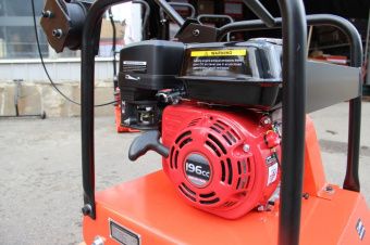 Виброплита Impulse VP120L Loncin LC200F