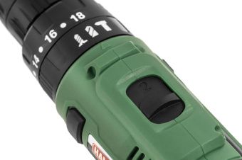 Дрель-шуруповерт аккумуляторная ударная Hammer ACD16CH