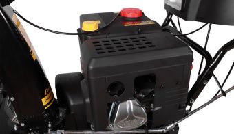 Снегоотбрасыватель бензиновый CHAMPION ST1171E