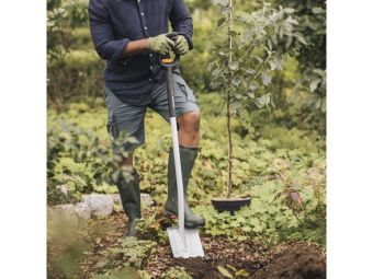 Лопата штыковая телескопическая закругленная Xact FISKARS