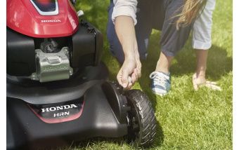 Газонокосилка бензиновая HONDA HRN536C2VYEH