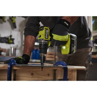 ONE + / Дрель-шуруповерт ударная RYOBI RPD18C1-242S