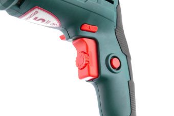 Дрель ударная Hammer Flex UDD710D