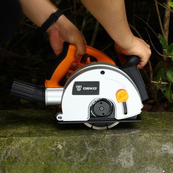 Штроборез DEKO DKWC2000W