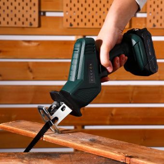 Пила сабельная аккумуляторная Zitrek ZKRS20 PRO 085-1316