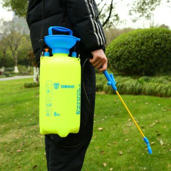 Опрыскиватель садовый помповый DEKO DKSP07 6 л