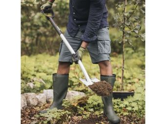 Лопата штыковая телескопическая закругленная Xact FISKARS