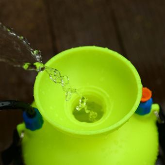 Опрыскиватель садовый помповый DEKO DKSP07 6 л